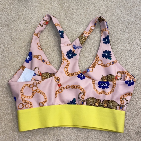 ❤️HP❤️adidas Originals ✖️ HER Studio London Sports Bra Top S for Woman ✨🐆 RARE - Picture 3 of 4